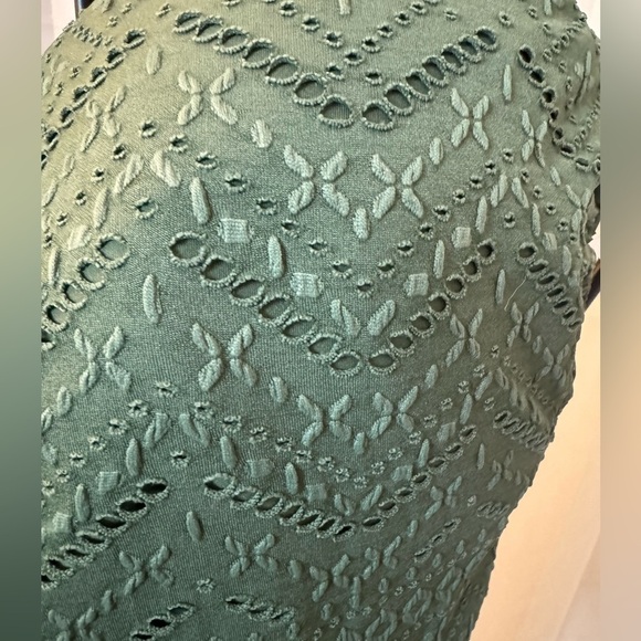 La Blanca “Saltwater Sands” one piece swim suit NWT - Picture 6 of 6